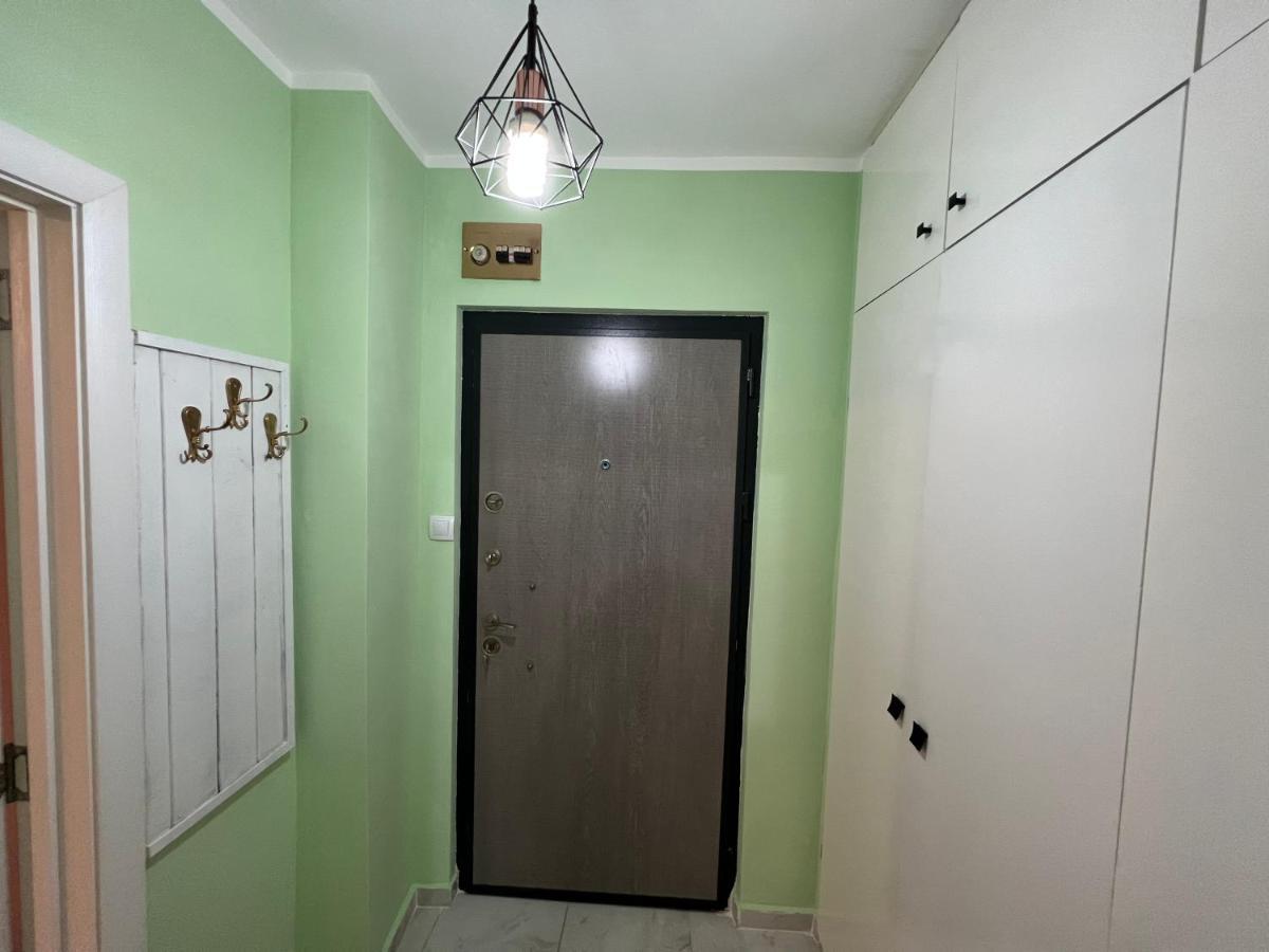 Midtown Apartment Kyrdżali Zewnętrze zdjęcie