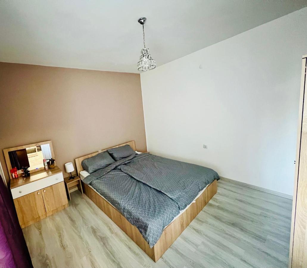 Midtown Apartment Kyrdżali Zewnętrze zdjęcie
